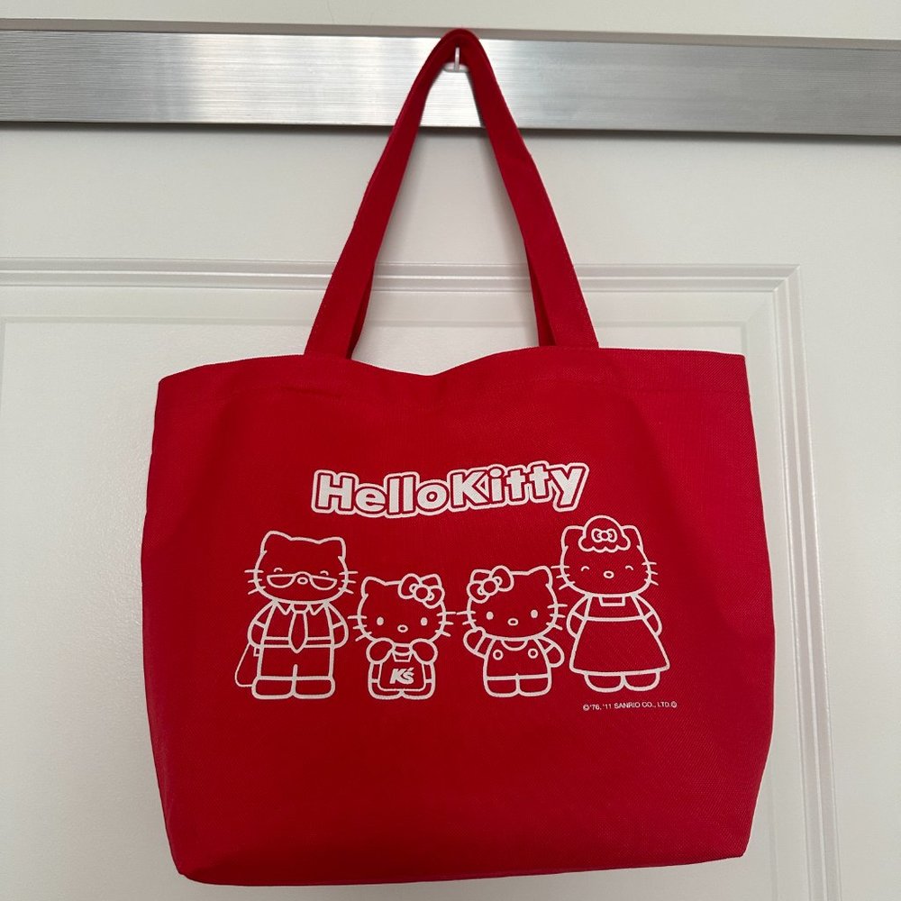 Hello Kitty durable material & convenient bag